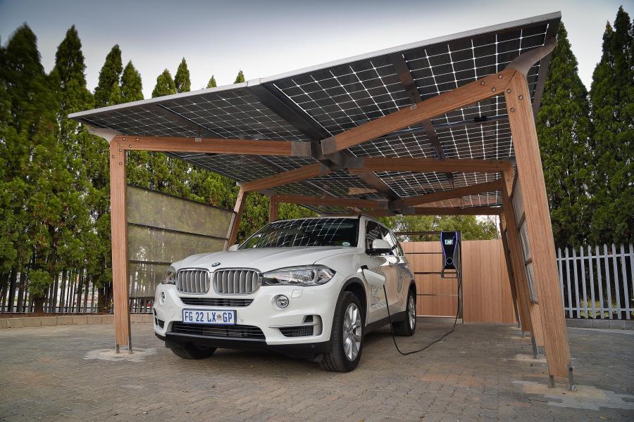  BMW X5 xDrive40e 2016 года  (ZA) (фото 3 из 3)